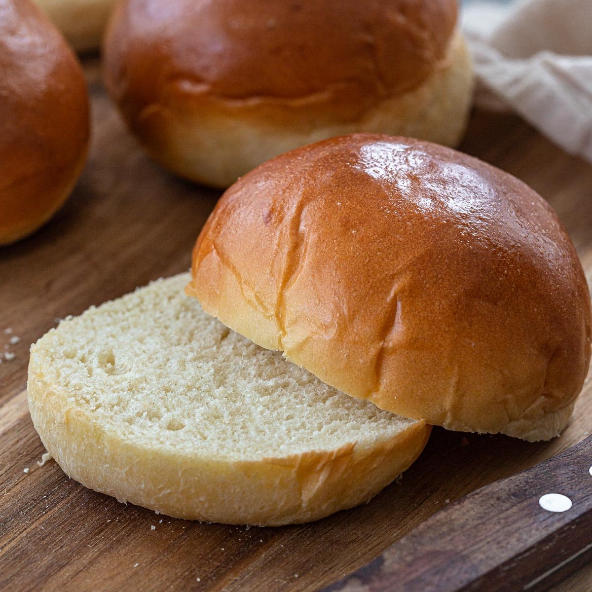 Homestyle Brioche Rolls 6pk