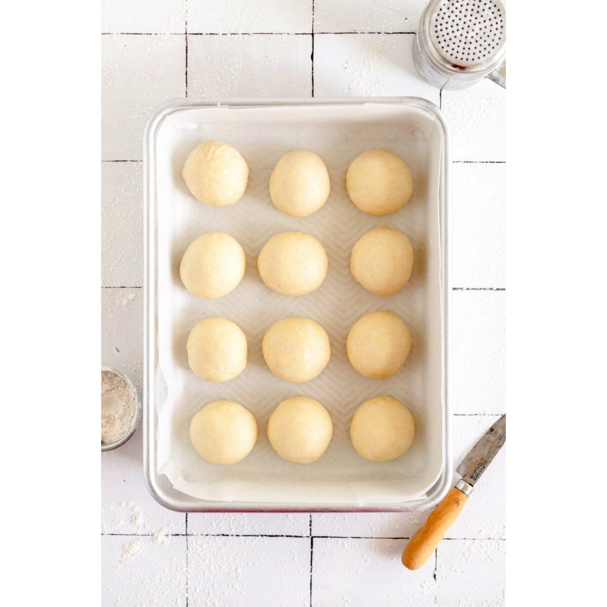 Yarrow White Dinner Dough Balls 40g (24)